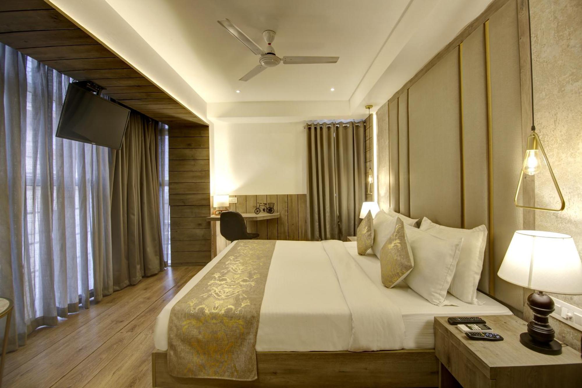 Hotel Town Pallace Inn Patel Nagar New Delhi Exterior foto