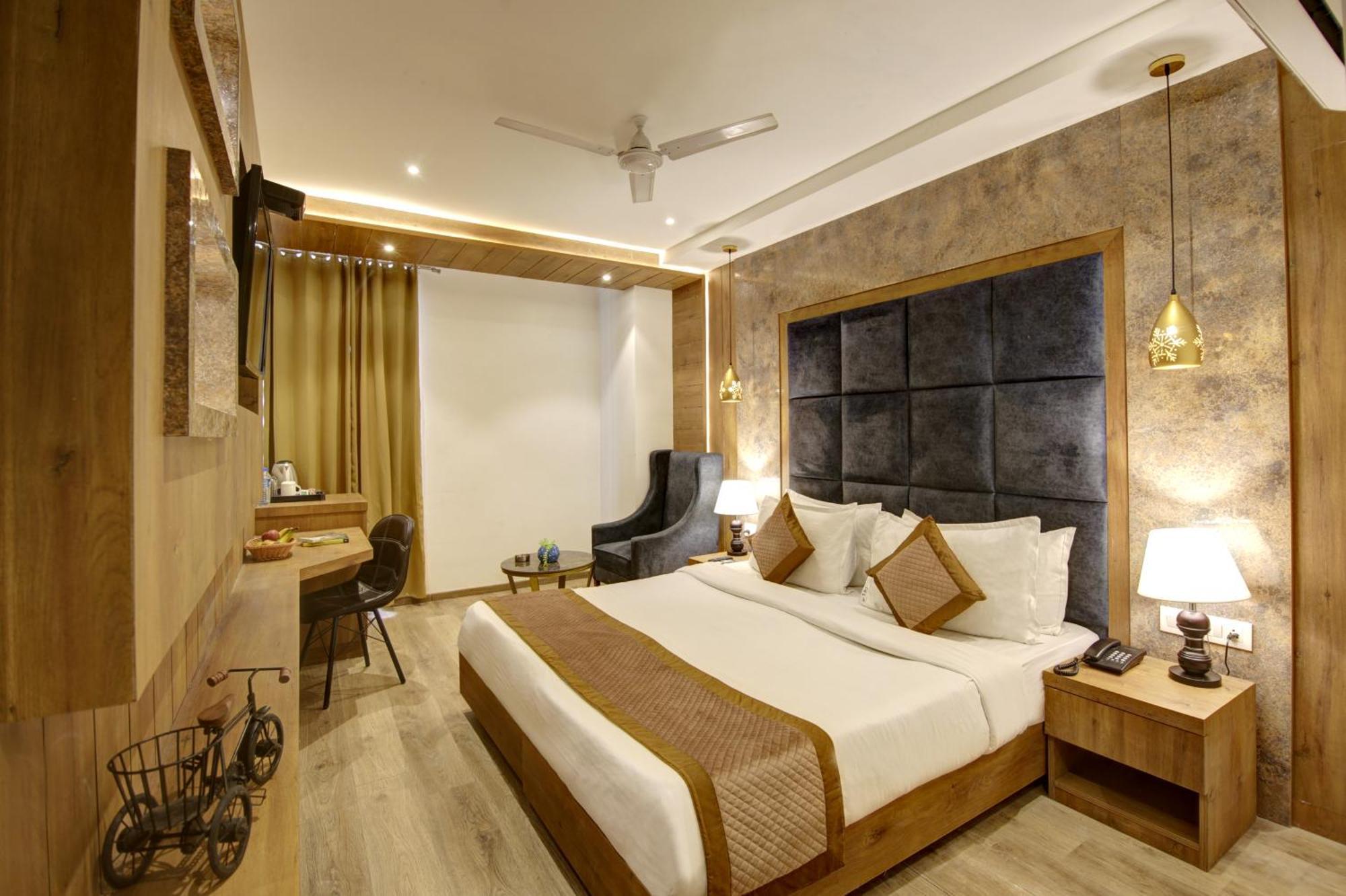 Hotel Town Pallace Inn Patel Nagar New Delhi Exterior foto