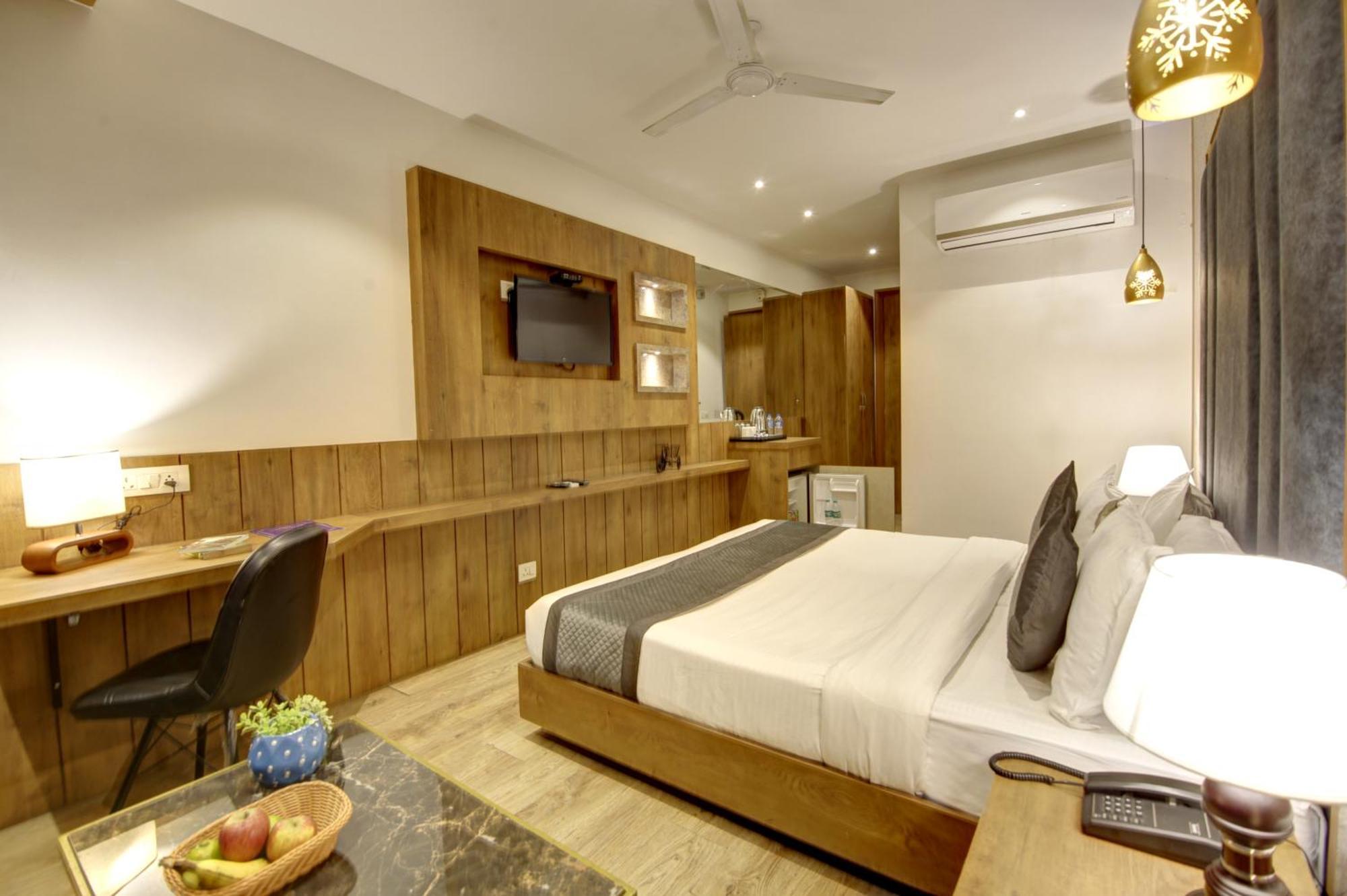 Hotel Town Pallace Inn Patel Nagar New Delhi Exterior foto