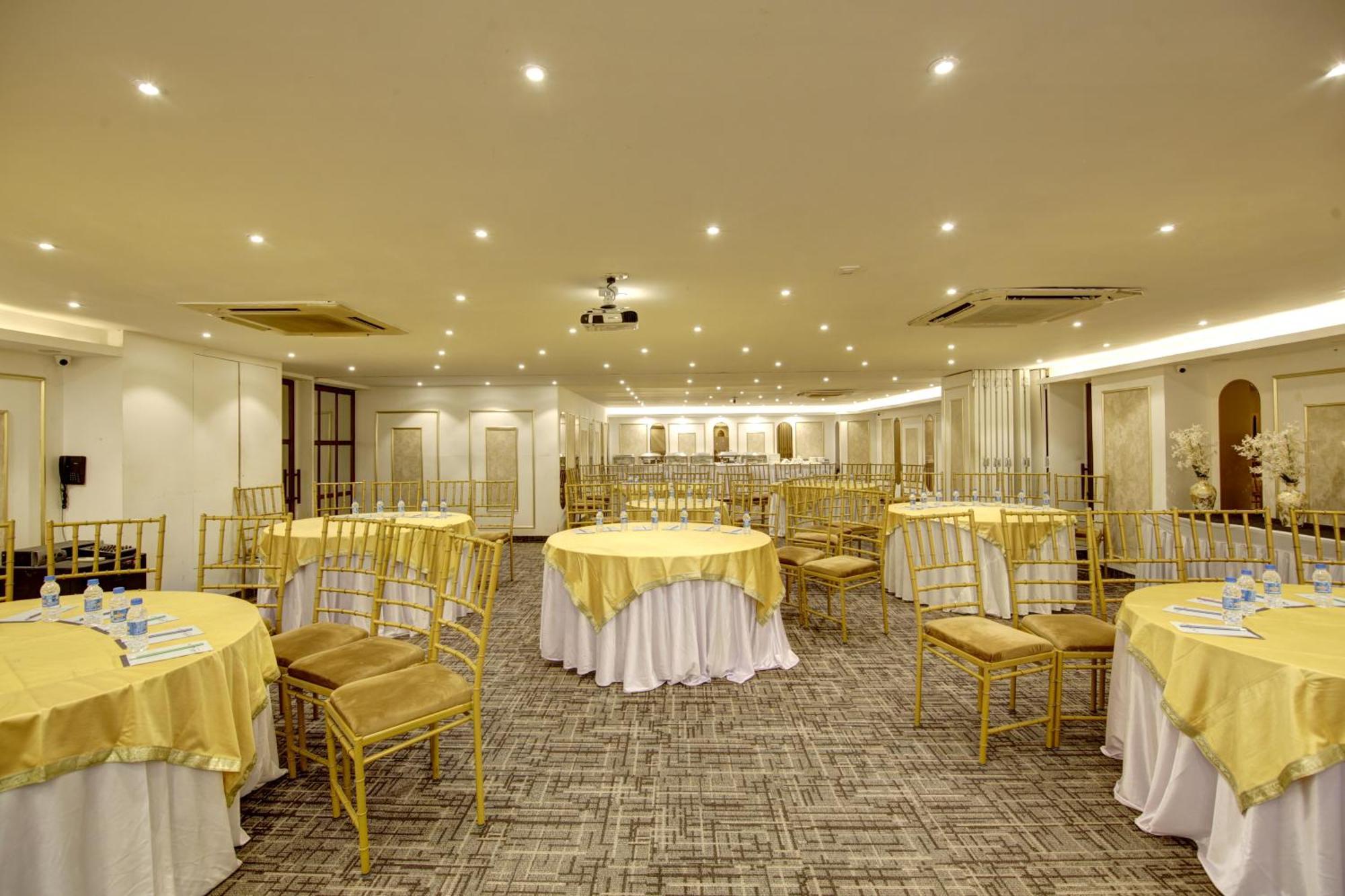 Hotel Town Pallace Inn Patel Nagar New Delhi Exterior foto
